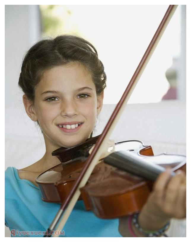 小提琴顿弓越弦演奏的技巧