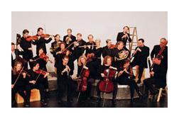 奥菲斯室内乐团（Orpheus Chamber Orchestra )-三个拉丁美洲人(Three Latin American) 