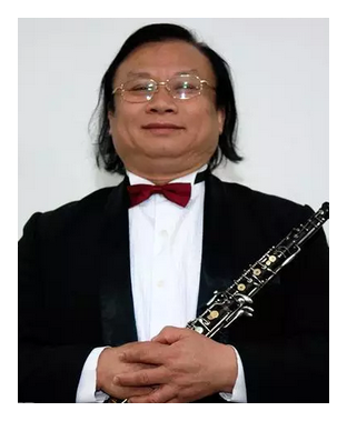 中国双簧管演奏家（龙雄）简介
