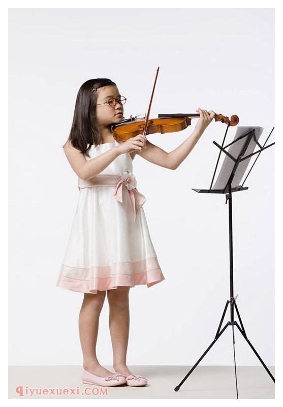 小提琴怎样练习音阶和练习曲?